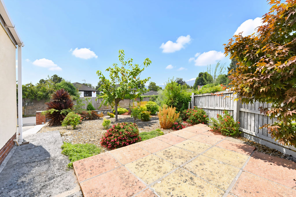 Side Garden- click for photo gallery